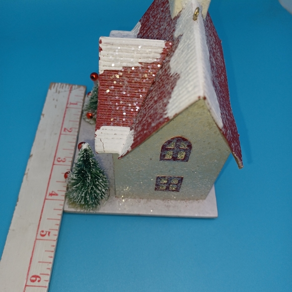 PUTZ HOUSE Mica glitter cardboard Putz house LED lighted. - Picture 7 of 8